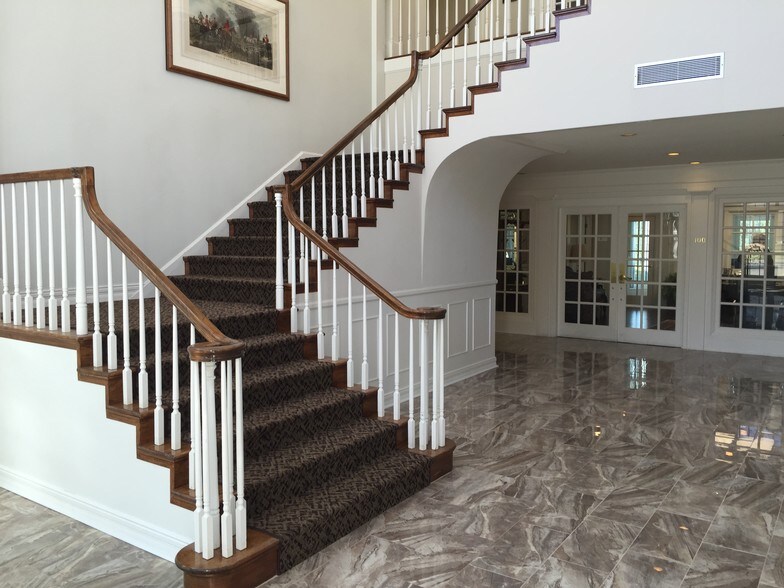 580 Decker Dr, Irving, TX à louer - Photo intérieure - Image 3 de 6