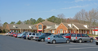 2010 Old Greenbrier Rd, Chesapeake VA - Loft