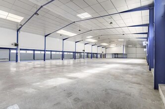 Rue Marcel Paul, Bezons for lease Interior Photo- Image 2 of 13