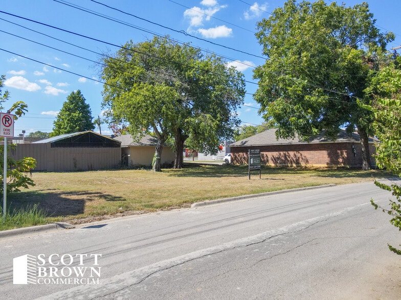 606 Wainwright St, Denton, TX for sale - Primary Photo - Image 1 of 1