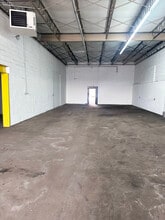 115-119 Roesler Rd, Glen Burnie, MD for lease Interior Photo- Image 2 of 4