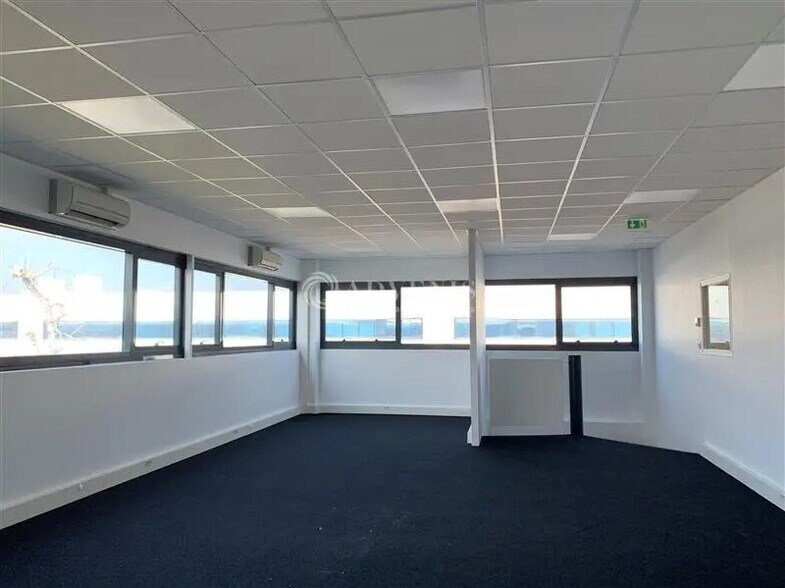 Flex in Bonneuil-sur-Marne for lease - Building Photo - Image 3 of 4