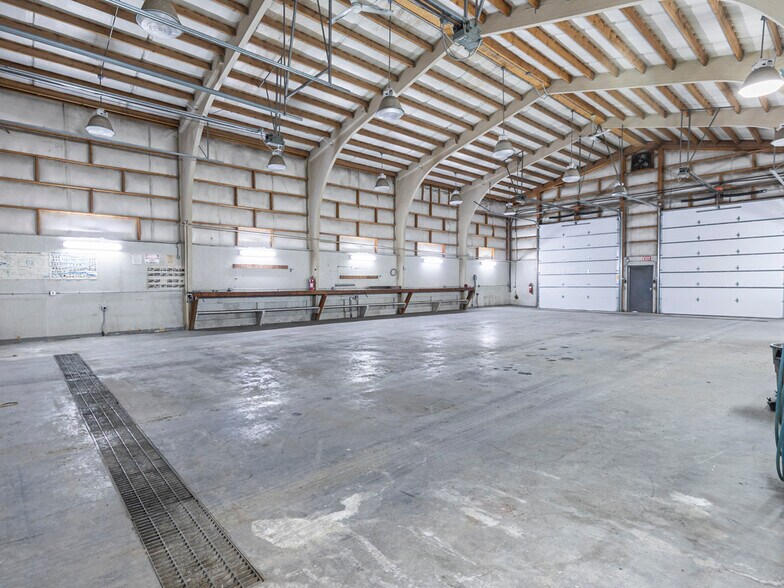 800 Clough Ave, Columbus, MT à louer - Photo du bâtiment - Image 2 de 35