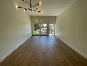 2130 4th St, San Rafael, CA for lease Interior Photo- Image 2 of 2