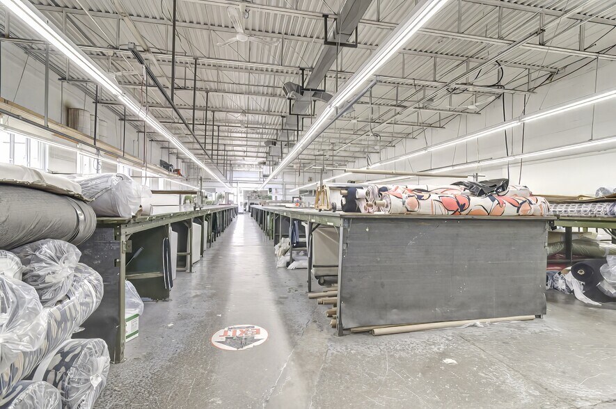 10790 Av Salk, Montréal, QC à vendre - Photo intérieure - Image 2 de 5