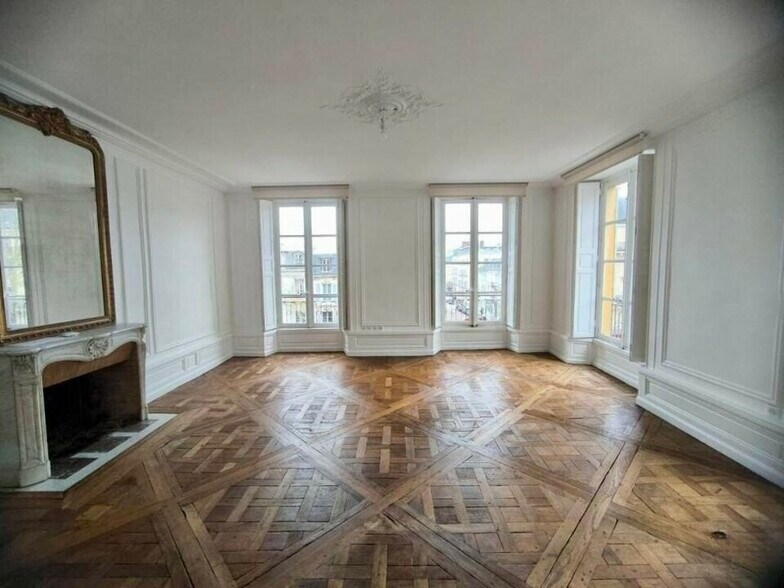 22 Rue Du Quatre Septembre, Paris à louer - Photo intérieure - Image 2 de 12