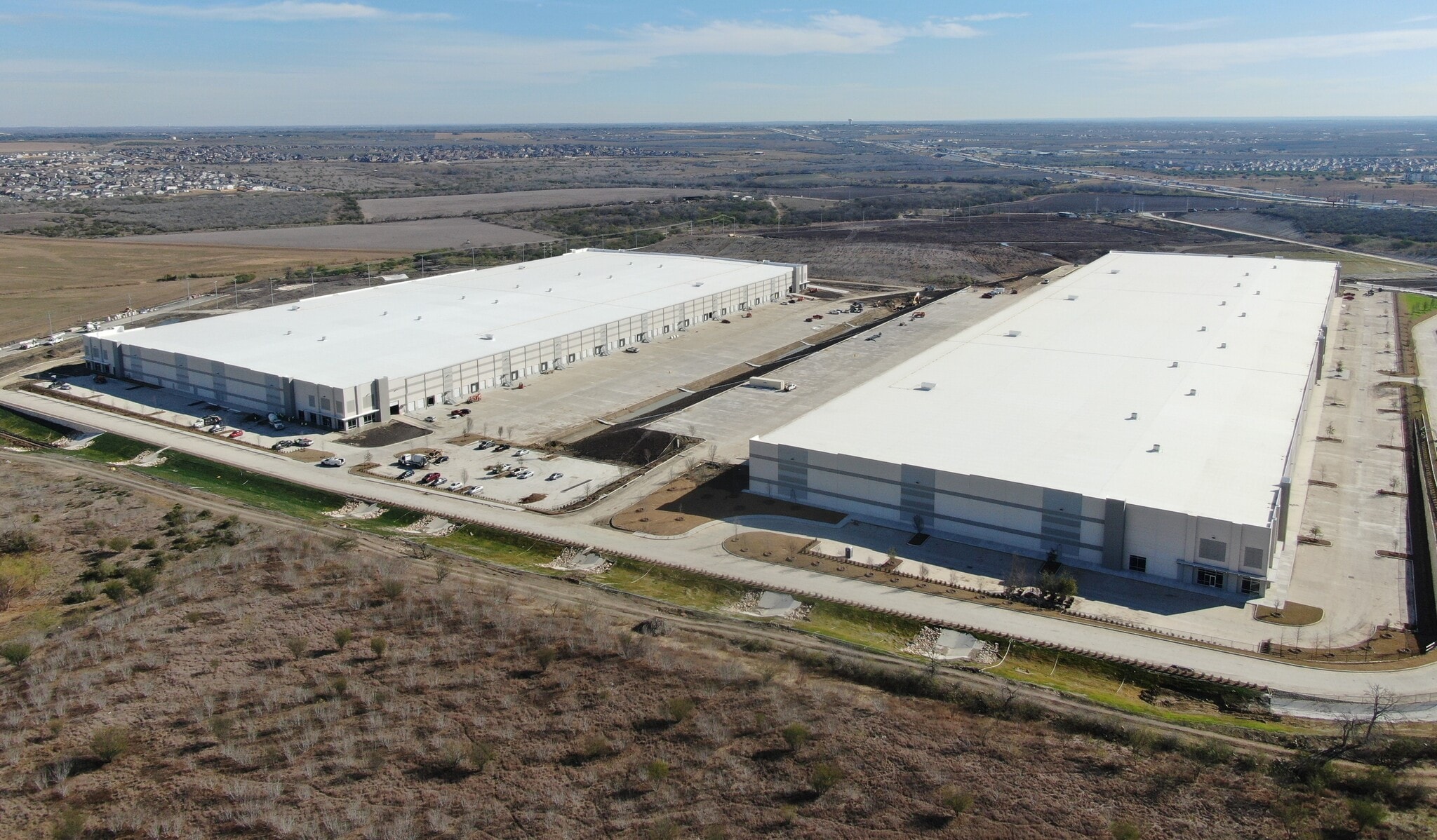 10264 Viewpoint Rdg, Converse, TX for lease Building Photo- Image 1 of 3