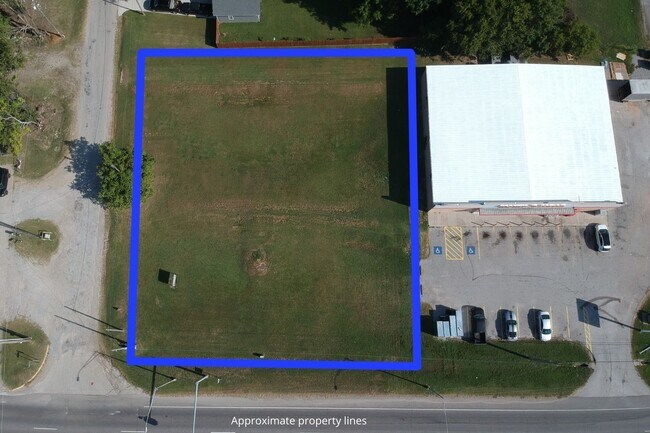 More details for 104 Main St, Lone Grove, OK - Land for Sale