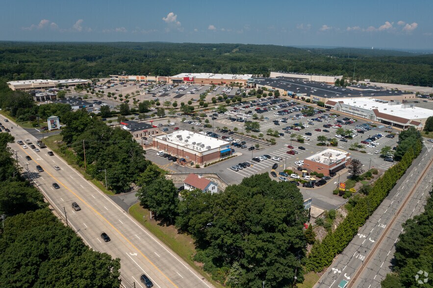 622 George Washington Hwy, Lincoln, RI à louer - Aérien - Image 3 de 18