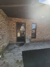 2921 Leechburg Rd, Lower Burrell, PA for lease Building Photo- Image 2 of 9