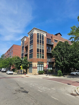 Plus de détails pour 2134 W Lawrence Ave, Chicago, IL - Commerce de détail à vendre