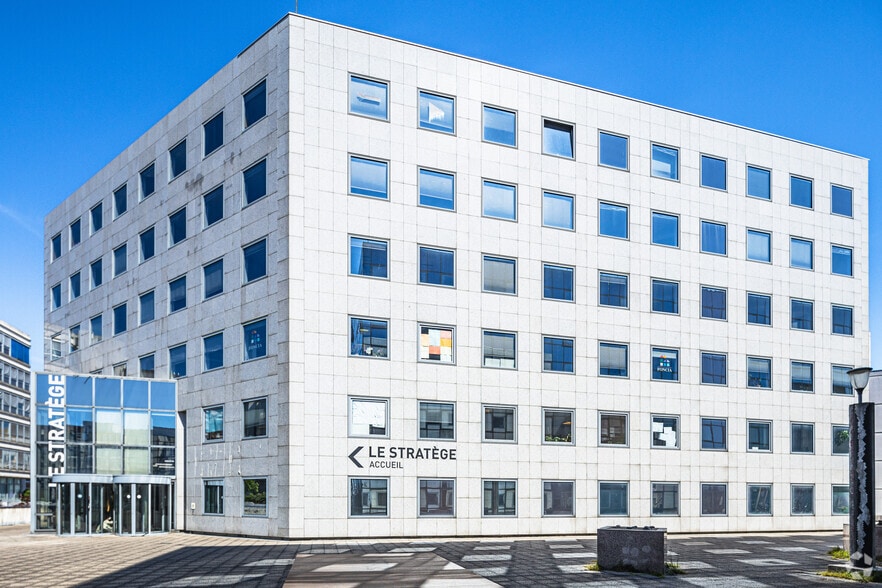 409 Place Gustave Courbet, Noisy-le-Grand à louer - Photo principale - Image 1 de 2