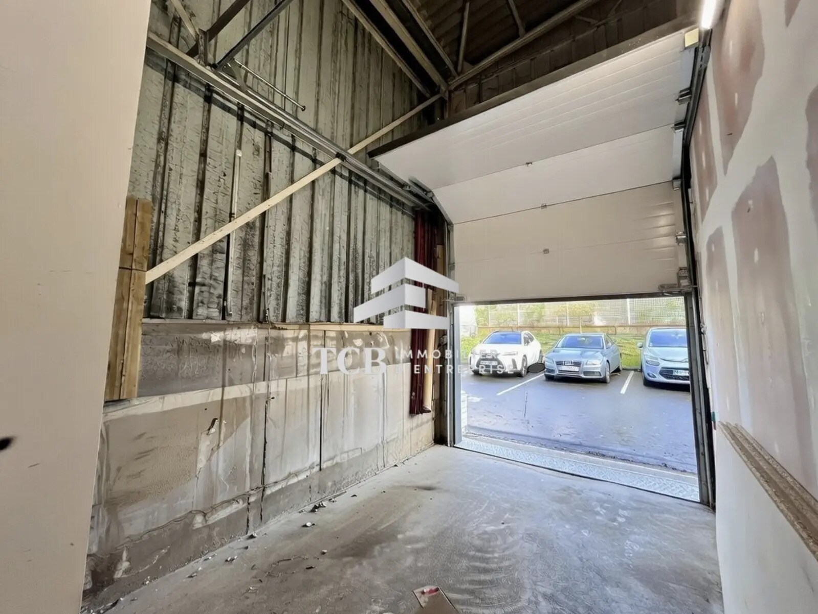 Commerce de détail dans Saint-Herblain à vendre Photo du bâtiment- Image 1 de 14