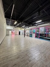 301 W Griffin Pky, Mission, TX à louer Photo intérieure- Image 2 de 5