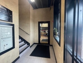 201 Pierce St, Sioux City, IA à louer Photo intérieure- Image 2 de 12