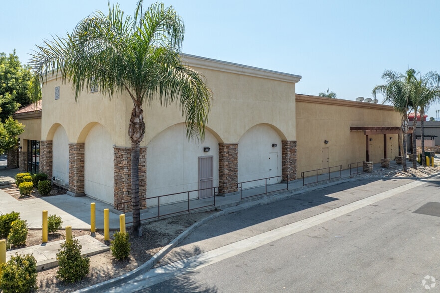 1986 W Florida Ave, Hemet, CA for lease - Building Photo - Image 3 of 5