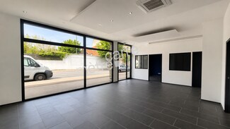 Plus de détails pour 30 Rue Maurice Daniel, Saint-Sébastien-sur-Loire - Commerce de détail à louer