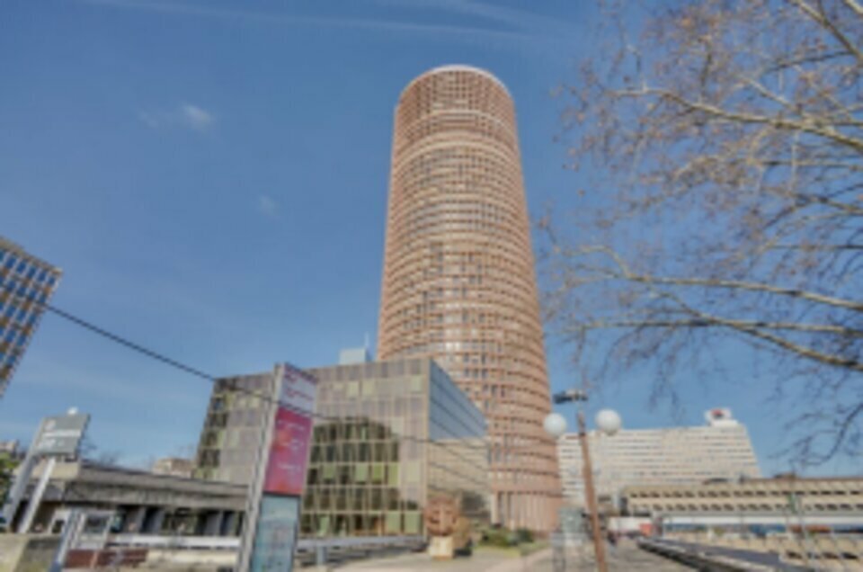 Bureau dans Lyon à louer Photo du bâtiment- Image 1 de 17