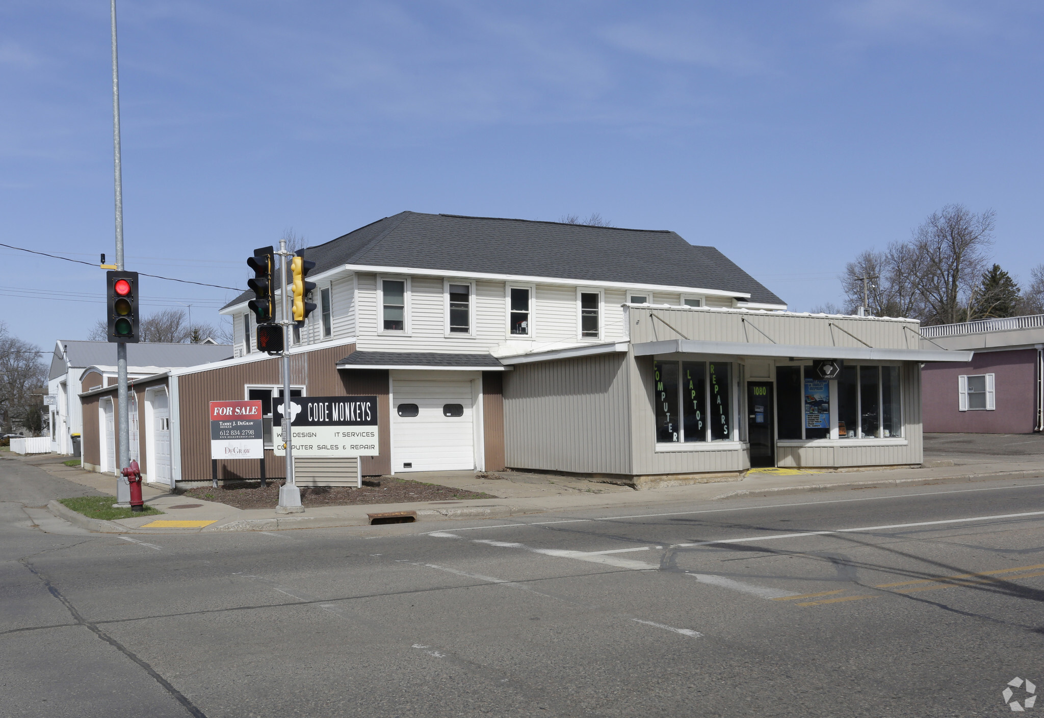 1080 10th Ave, Baldwin, WI à vendre Photo principale- Image 1 de 1