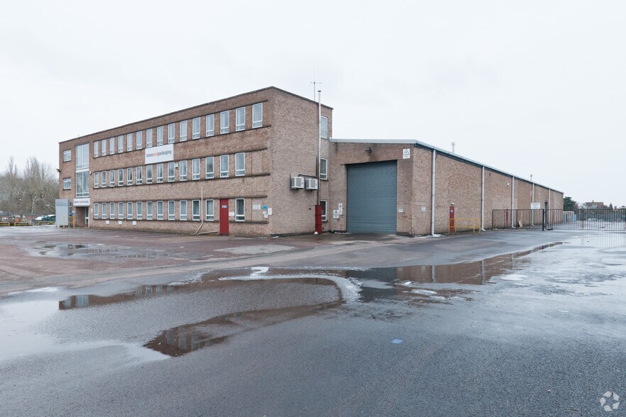 11 Uxbridge Rd, Leicester à louer - Photo du bâtiment - Image 2 de 2