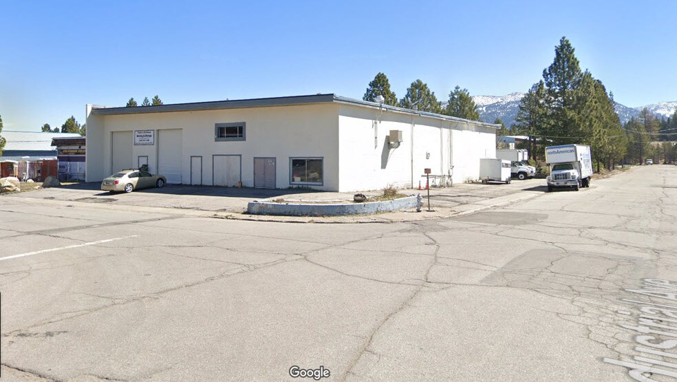 1031 Industrial Ave, South Lake Tahoe, CA à louer - Photo du bâtiment - Image 2 de 5