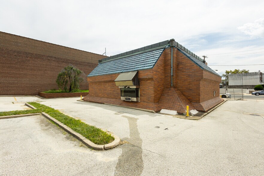 6503-6515 Haverford Ave, Philadelphia, PA à louer - Photo du bâtiment - Image 2 de 12