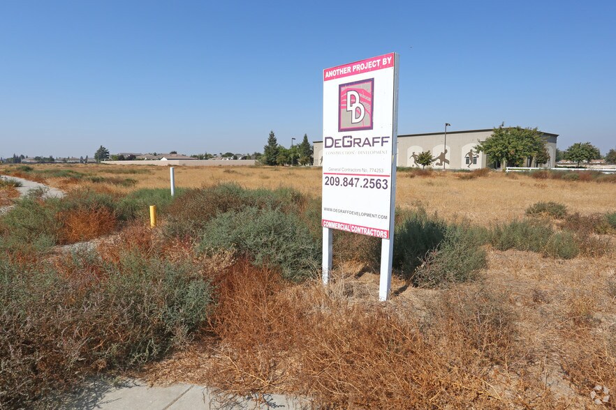 515 Doak Blvd, Ripon, CA for sale - Primary Photo - Image 1 of 1