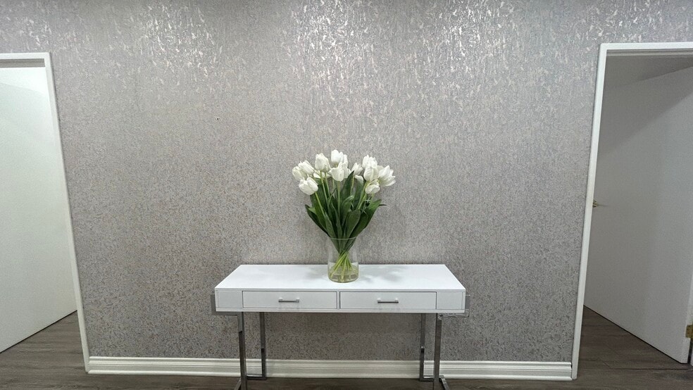 20072 SW Birch St, Newport Beach, CA à louer - Photo intérieure - Image 3 de 9