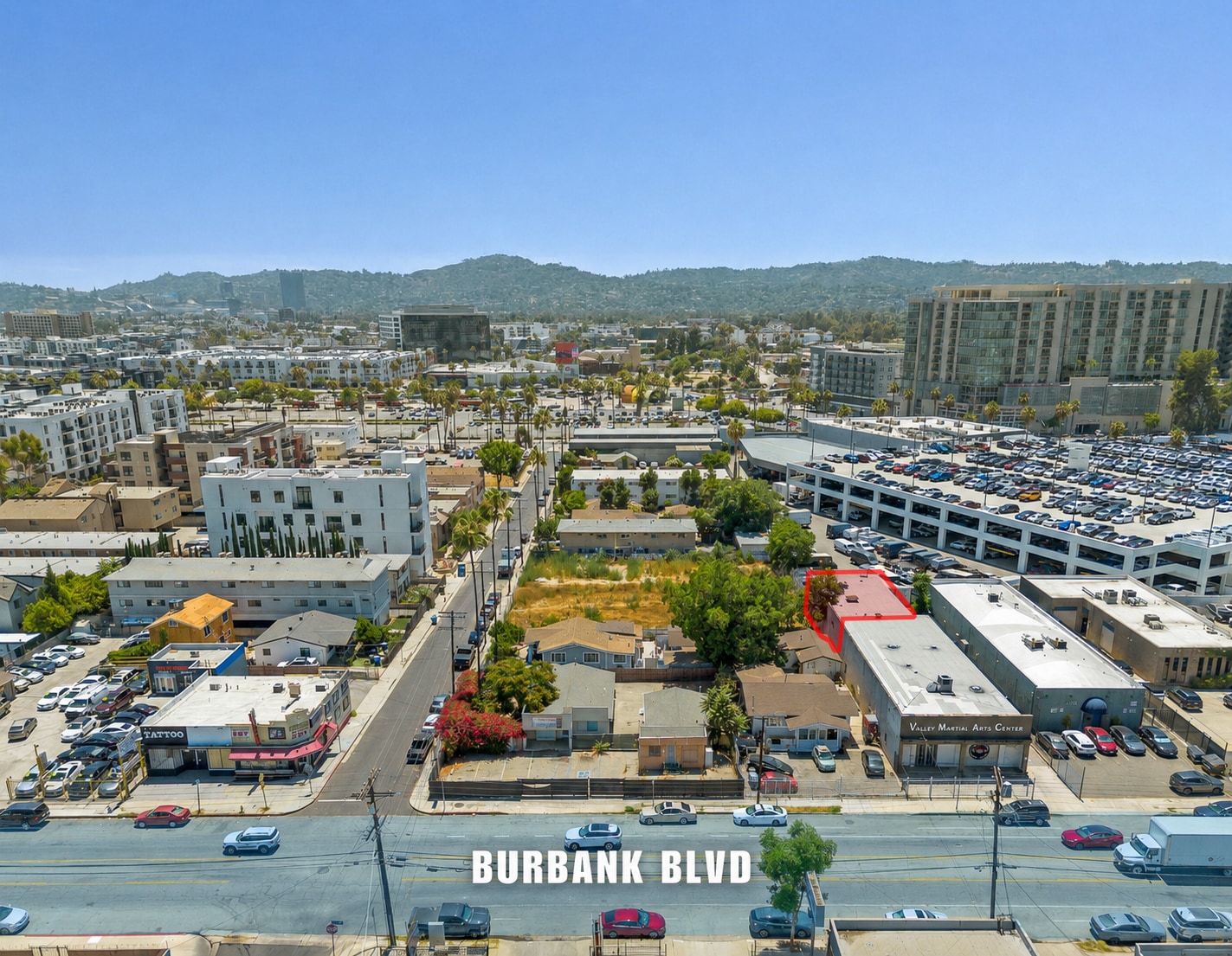 11316 Burbank Blvd, North Hollywood, CA for lease Interior Photo- Image 1 of 1
