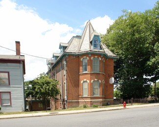 Plus de détails pour 88 Market St, Poughkeepsie, NY - Bureau à vendre