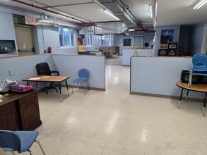 2020-2034 Leonard Ave, Columbus, OH for lease Interior Photo- Image 2 of 6