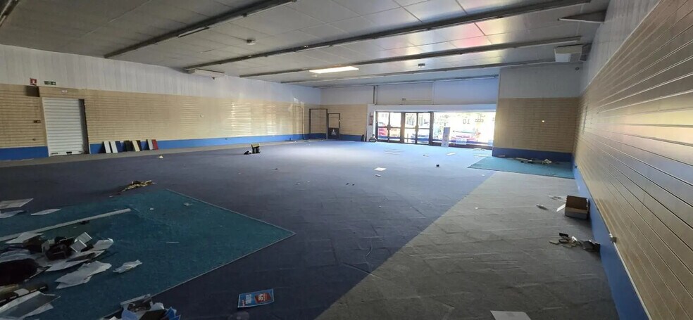 Commerce de détail dans Champigny-sur-Marne à louer - Photo intérieure - Image 3 de 9