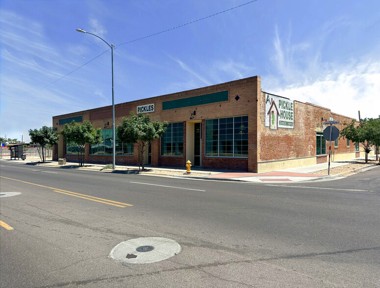 1401 E Van Buren St, Phoenix, AZ for lease - Building Photo - Image 1 of 24