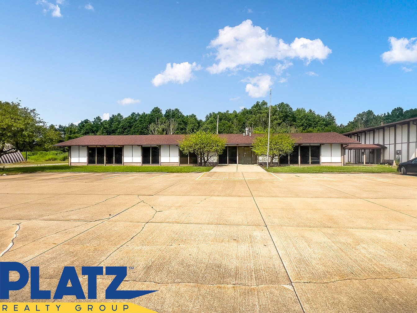 1372 Youngstown Kingsville Rd SE, Vienna, OH à louer Photo du bâtiment- Image 1 de 29