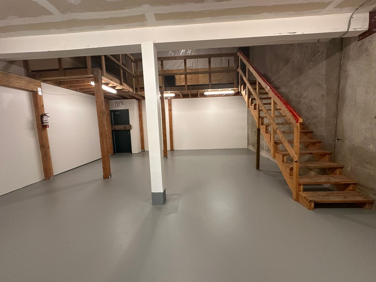 1083 Kent Ave NE, Vancouver, BC V5X 3X6 - Unit 113 - - Interior Photo - Image 2 of 11