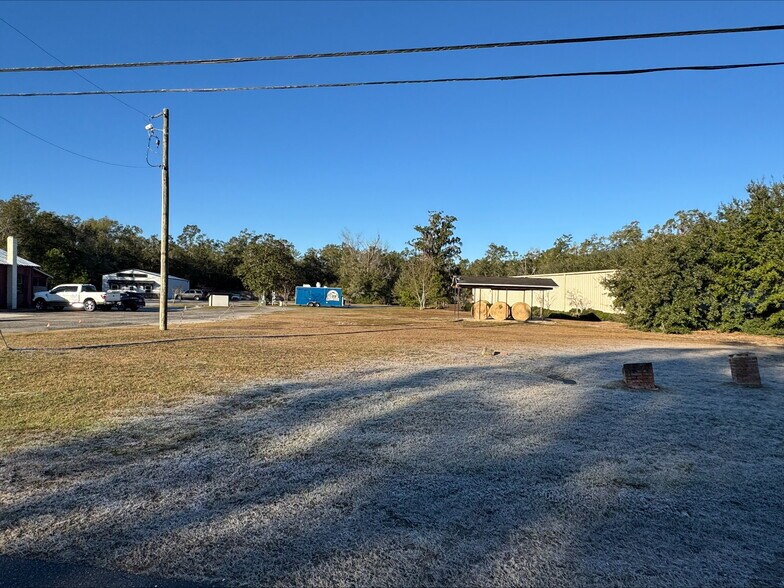 3160 Crawfordville Hwy, Crawfordville, FL à vendre - Photo du bâtiment - Image 3 de 3