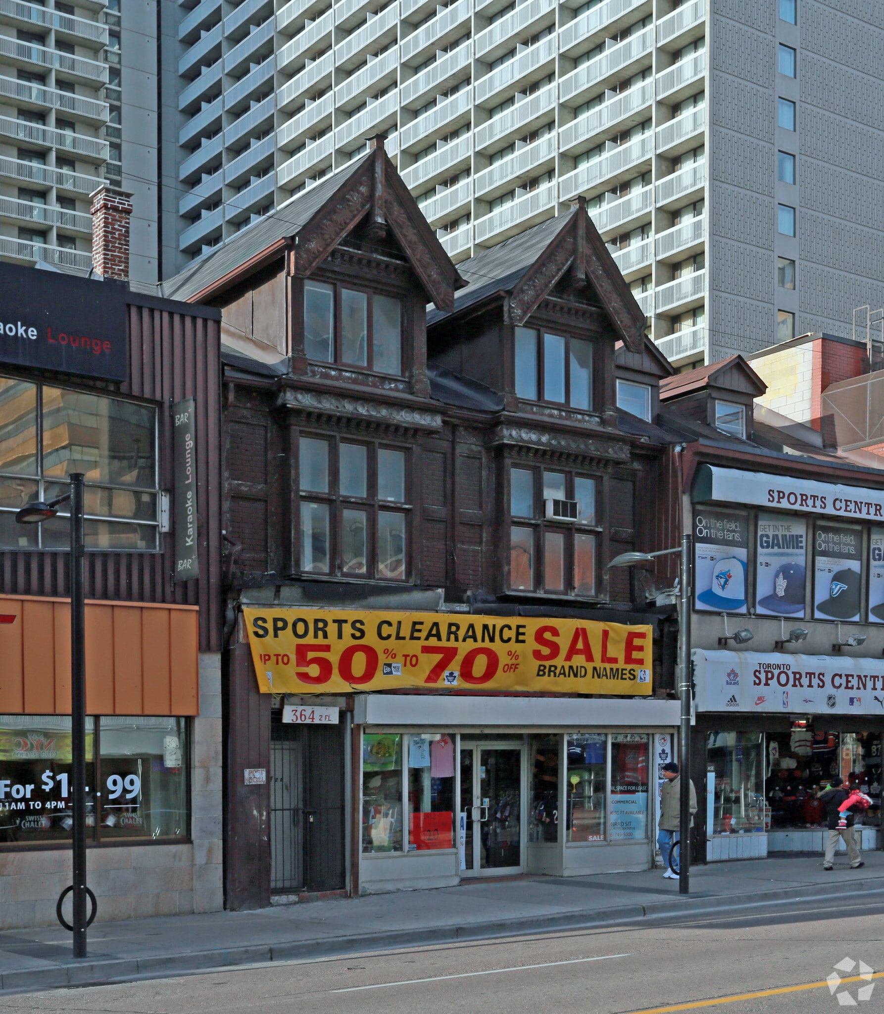 364 Yonge St, Toronto, ON à louer Photo principale- Image 1 de 4