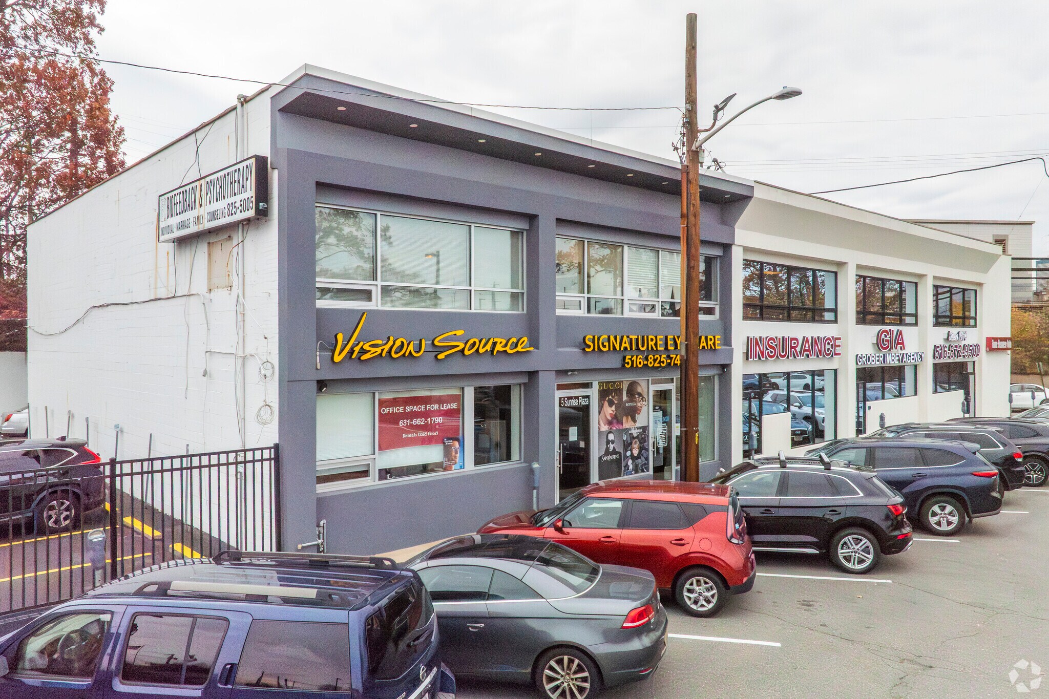 5 Sunrise Plz, Valley Stream, NY for lease Primary Photo- Image 1 of 9