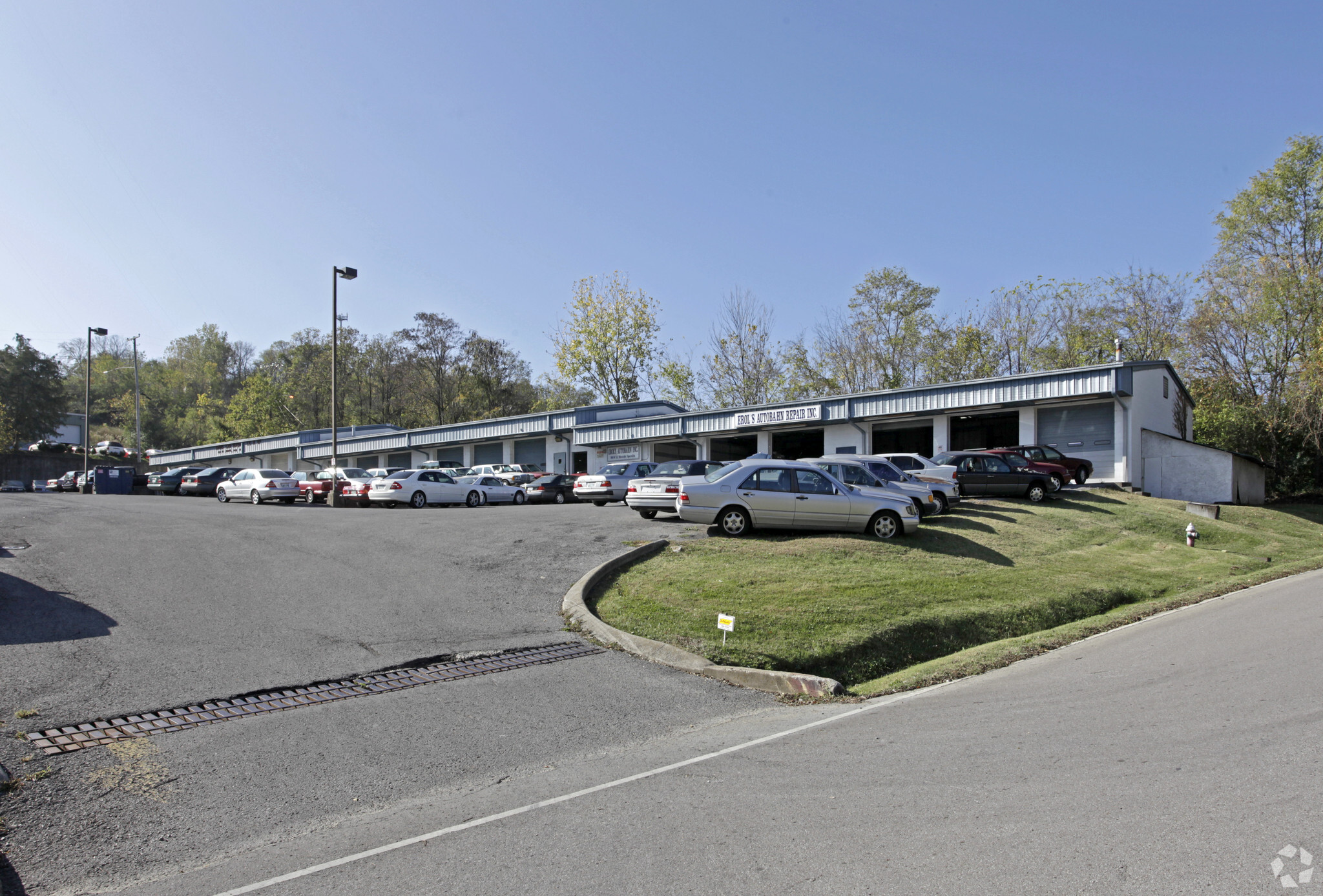 6001 Lenox Ave, Nashville, TN for sale Primary Photo- Image 1 of 1