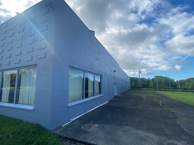 1040 Hansen, Troy, NY for sale - Building Photo - Image 3 of 8