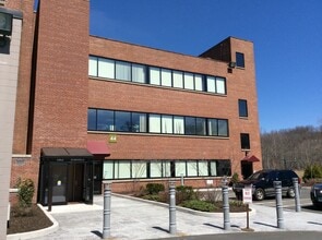 44 Shelter Rock Rd, Danbury, CT for lease Interior Photo- Image 1 of 20