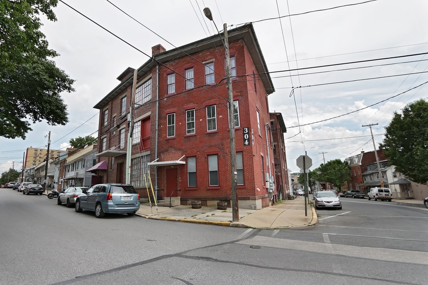 304 Union St, Columbia, PA for sale - Building Photo - Image 1 of 1