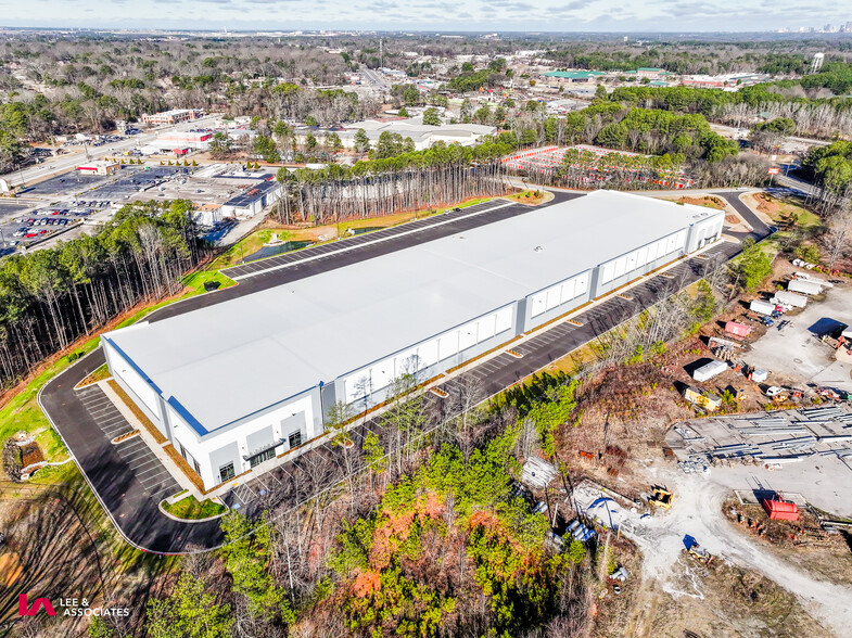 5380 Dixie Industrial, Lake City, GA for lease - Building Photo - Image 1 of 10