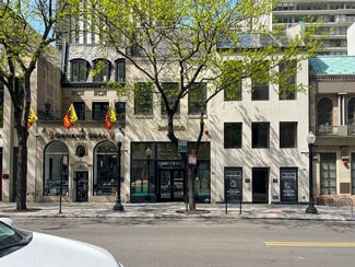 More details for 114 E Oak St, Chicago, IL - Retail for Lease