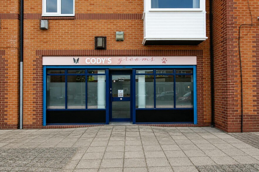 18-20 Rothbury Rd, Middlesbrough à vendre - Photo du bâtiment - Image 3 de 9