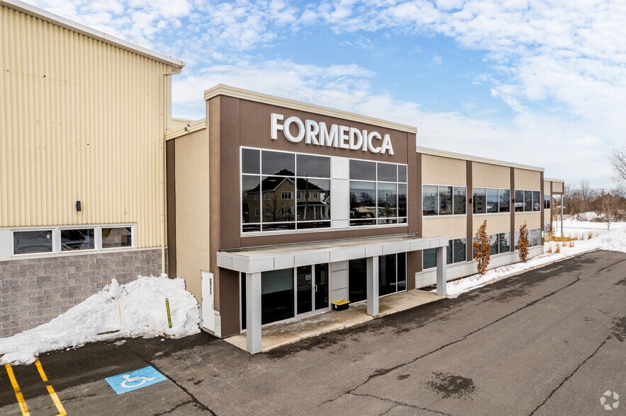 4859 Rue Des Ormes, Contrecoeur, QC à vendre - Photo du bâtiment - Image 1 de 1