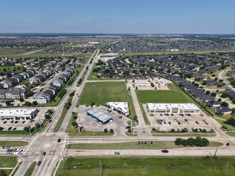 Beechnut & Grand Mission Blvd, Richmond, TX à louer - Photo du bâtiment - Image 2 de 12