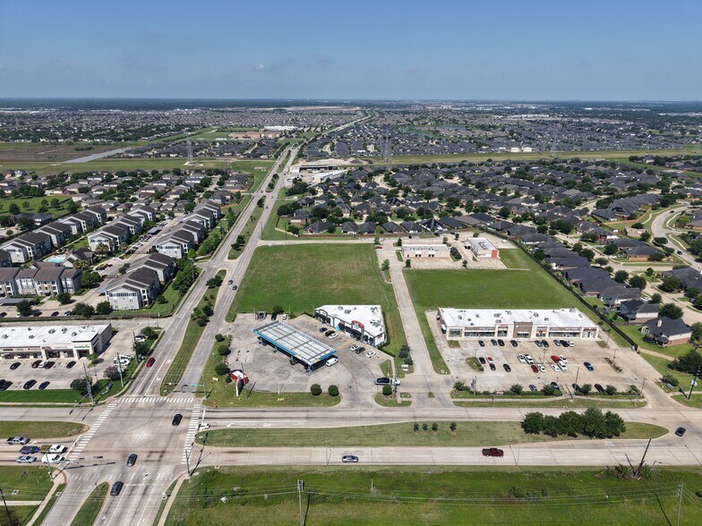Beechnut & Grand Mission Blvd, Richmond, TX à louer - Photo du bâtiment - Image 2 de 12