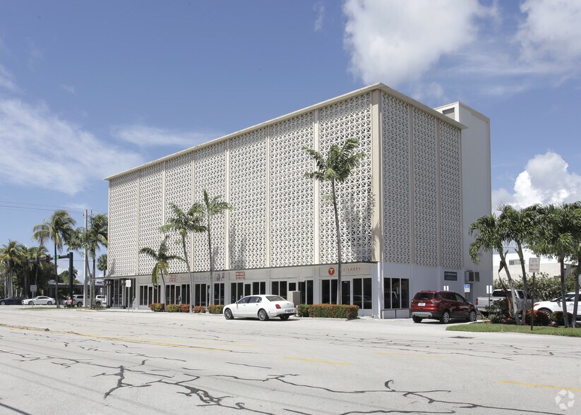 2787 E Oakland Park Blvd, Fort Lauderdale, FL à louer - Photo du bâtiment - Image 2 de 30