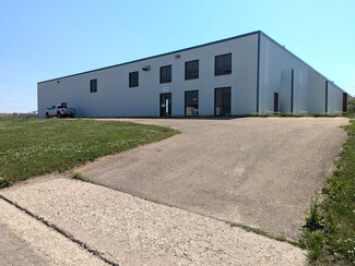 Plus de détails pour 4401 61st Ave, Leduc, AB - Industriel à vendre